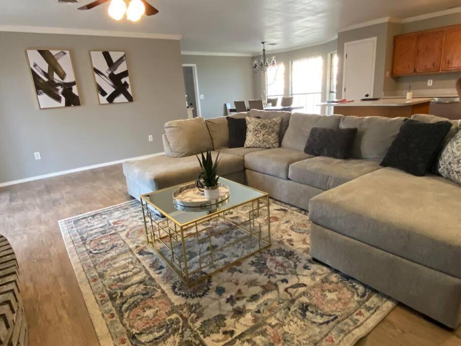 Large Modern Family Home! Soncy 外观 照片